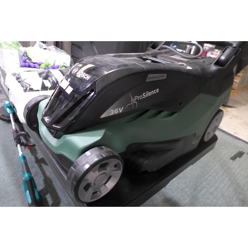 3248 - Bosch Lawnmower Rotak 650 Rotary mower (With Key/ No Battery), Original RRP £299.99 + vat      (278-... 