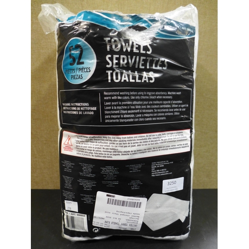 3250 - Unitex Terry Towels (278-507)  * This lot is subject to vat