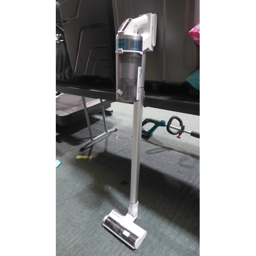 3347 - Samsung Jet 70 Pet cleaner With Battery, Original RRP £299.99 + vat             (278-471)  * This lo... 