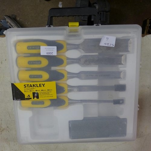 2009 - Stanley Dynagrip chisel set