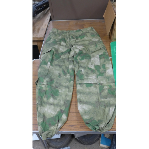 2082 - British Army issue job lot: 2 camouflage jackets, shirt, trousers and ammo strip