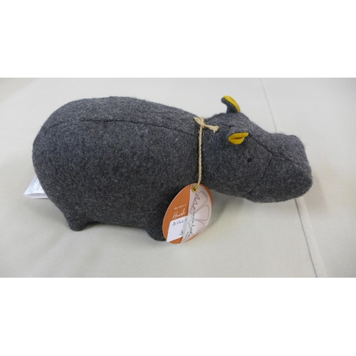 1376 - A Heidi Hippo door stop (50563159693610)   #