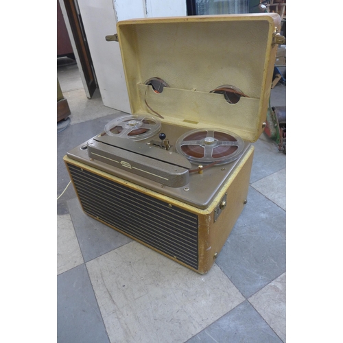 243 - A vintage Simon reel to reel tape recorder