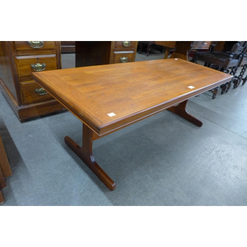 30 - A Danish teak coffee table