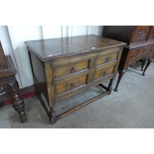 87 - A 17th Century style Ipswich oak chest of drawers