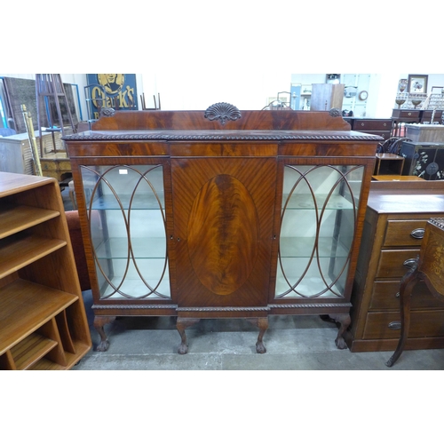 93 - An Edward VII mahogany breakfront side by side display cabinet