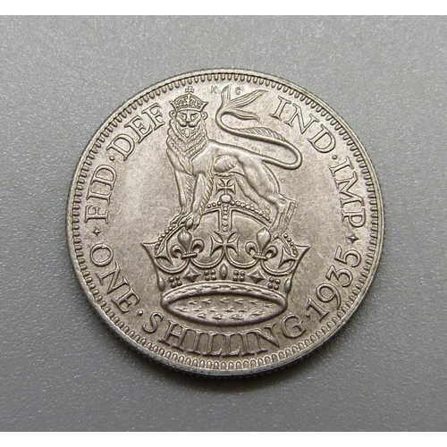 1004 - A 1935 shilling