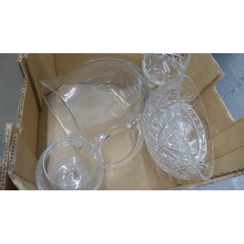 1065 - A collection of glassware including a set of eleven drinking glasses **PLEASE NOTE THIS LOT IS NOT E... 