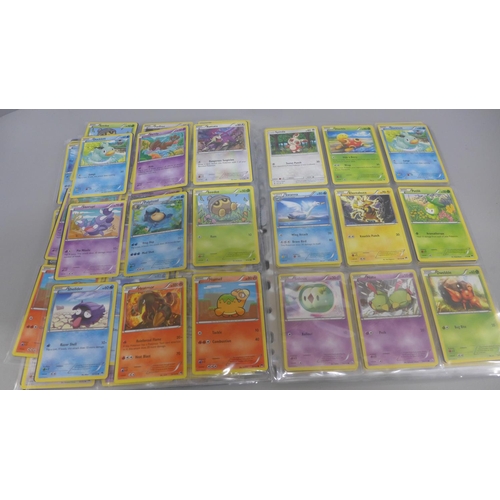 631 - 327 Pokemon cards from four sets, 2013 - 2021, 59x Sun and Moon 2019, 102x XY Breakpoint 2016, 70x L... 