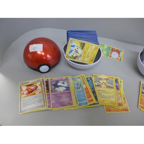 634 - 220 assorted Pokemon cards, 2004 - 2021