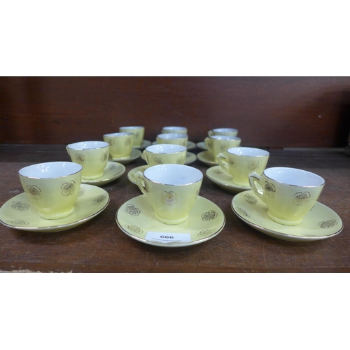 666 - A Chinese tea set, twelve cups and saucers