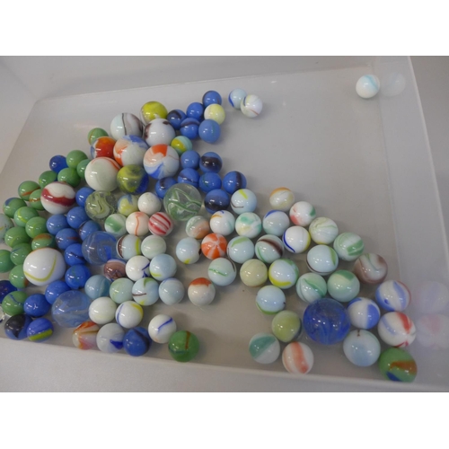 695A - A collection of early 20th century and later marbles