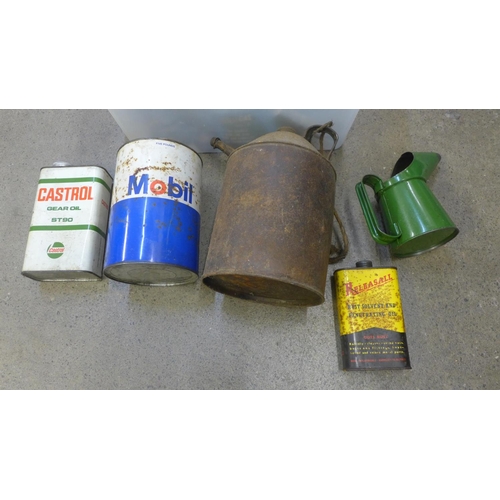 723 - A collection of vintage oil cans and tins, some with contents, Shell and Castrol included **PLEASE N... 