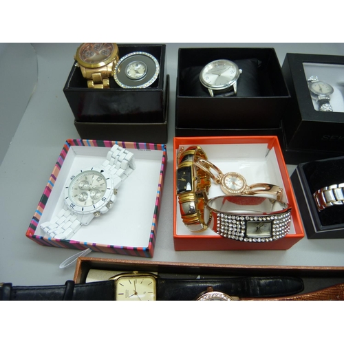 864 - A collection of lady's and gentleman's wristwatches, Sekonda, Citizen, Oasis, Rotary and Seiko