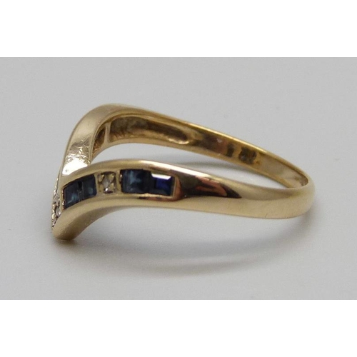 887 - A 9ct gold, sapphire and diamond wishbone ring, 2.0g, L