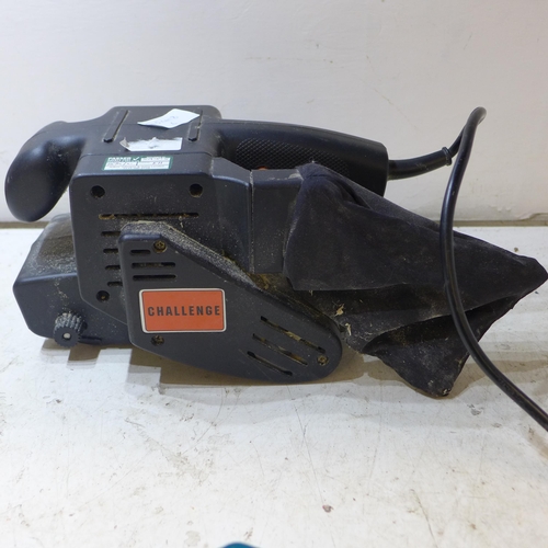 2015 - Challenge sander and Black & Decker jigsaw