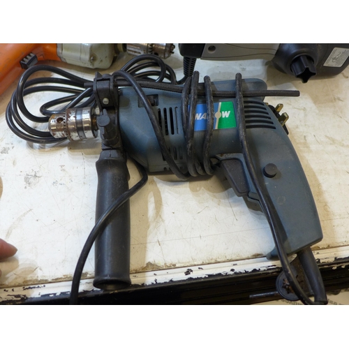 2017 - Box of assorted tools: Wickes sander, Earlex spray gun, Kestrel electric motor and more