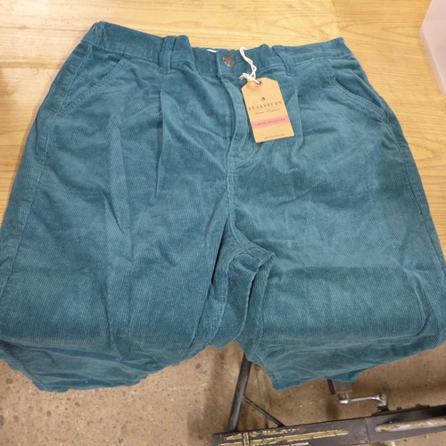 2122 - Box of women’s trousers and skirt some with tags