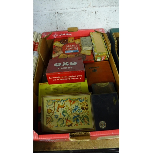 2161 - Assortment of approx 15 vintage tins, including cigar boxes, tea caddies, etc.