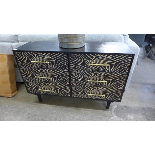 1509 - A six drawer zebra chest/sideboard