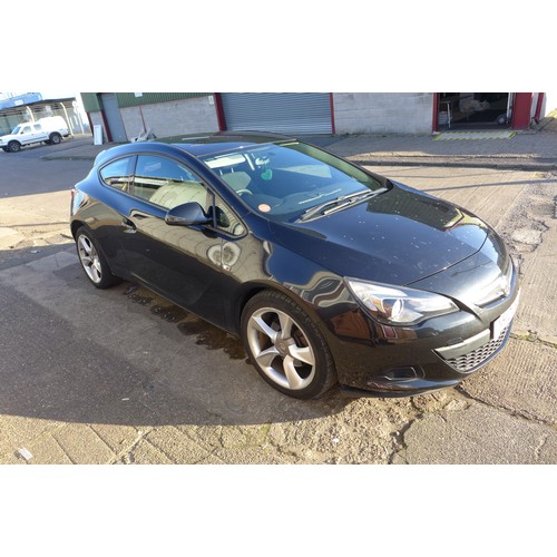 2356 - Vauxhall Astra GTC Sport S/S eco 1362cc Turbo Petrol 3 door hatchback 2012/12 plate, YH12 OXV. Servi... 