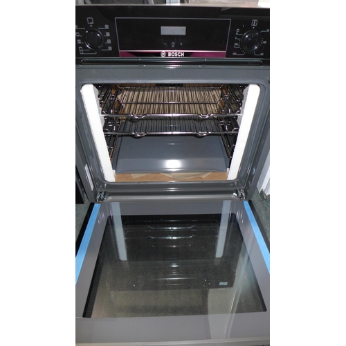 3215 - Bosch black single oven - Model HRSB20FQ  ( 369-70 )  * This lot is subject to vat