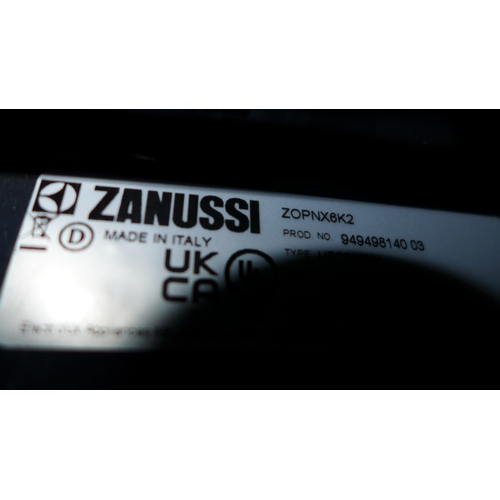 3374 - ZANUSSI Black SelfClean Electric Pyrolytic Oven- BROKEN GLASS DOOR (ZOPNX6K2)