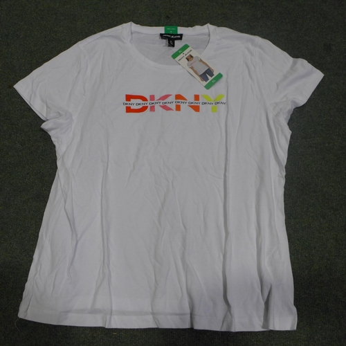 3196 - Large bag of women's DKNY rainbow print T-shirts, size XL * this lot is subject to VAT