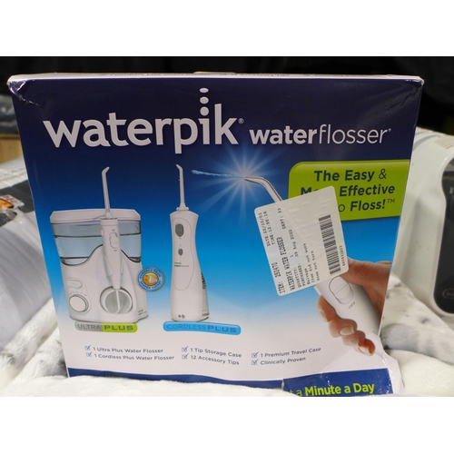 3224 - Waterpik Water Flosser  (278-107) * This lot is subject to VAT