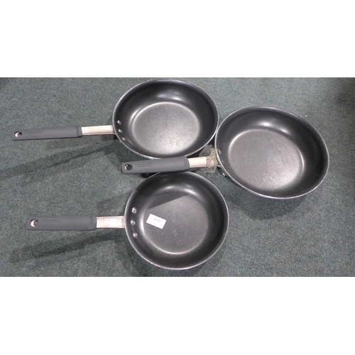 3228 - Tramontina Frying Pans 3Pk   ( 278-127  * This lot is subject to vat