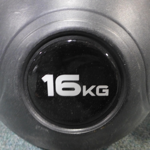 3233 - Bench Kettlebell (16kg)  (278-114) * This lot is subject to VAT