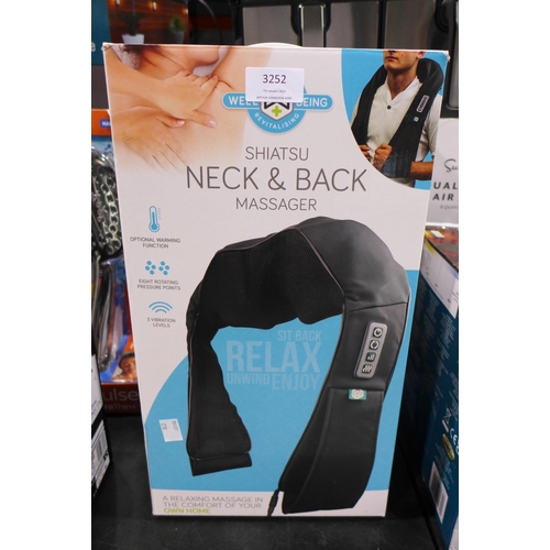 3252 - Wellbeing Shiatsu Neck Massager (278-45) * This lot is subject to VAT