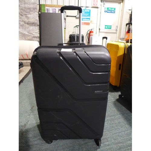 3315 - American Tourister Jet driver Large 79cm 4-Wheel Black Spinner Case (278-118) * This lot is subject ... 