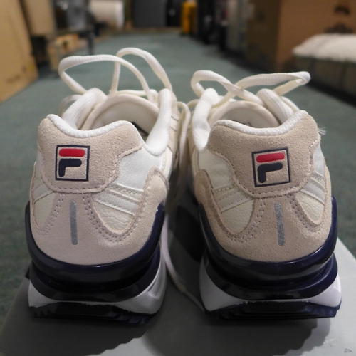 3347 - A pair of women's Fila Valado trainers (size UK 4.5) * this lot is subject to VAT