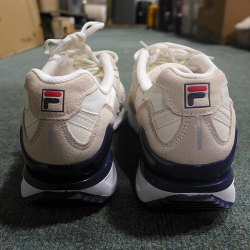 3348 - A pair of women's Fila Valado trainers (UK size 6) * this lot is subject to VAT