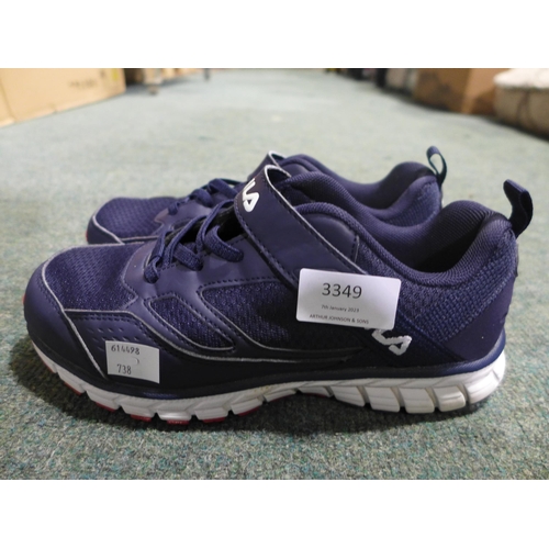 3349 - A pair of child's Fila trainers (size UK 3) * this lot is subject to VAT