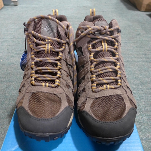 3350 - A pair of Columbia Redcrest walking boots (size UK 10) * this lot is subject to VAT