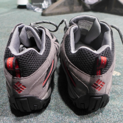 3361 - Pair of Columbia Techlite walking boots (size UK 10) * this lot is subject to VAT