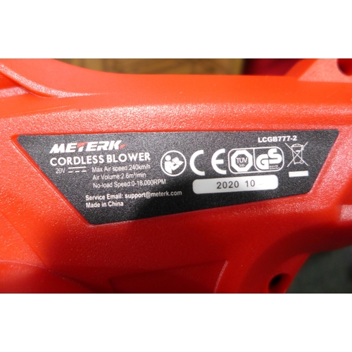 3066 - Meterk 20V cordless blower with battery charger and attachments