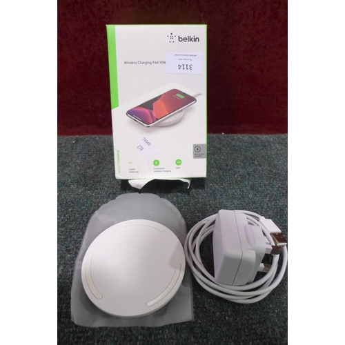 3114 - Belkin Wireless 10w Charging Pads (278-20) * This lot is subject to VAT