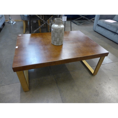 1339 - A walnut effect coffee table