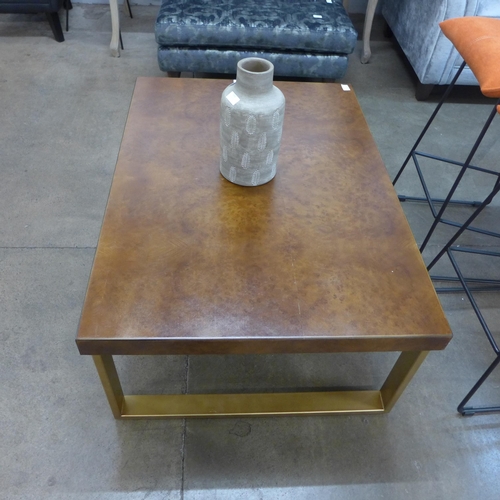 1339 - A walnut effect coffee table