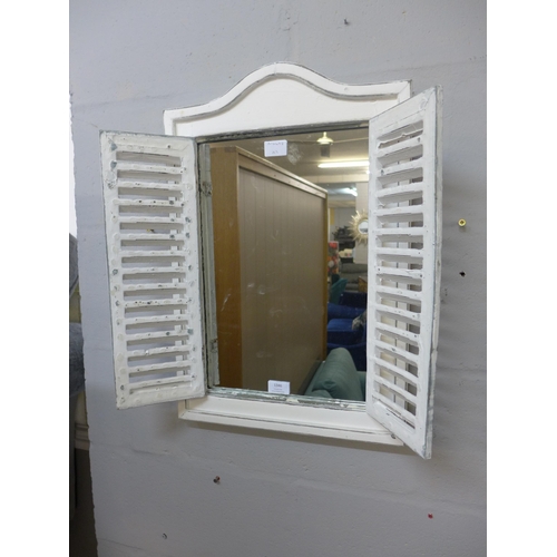 1346 - A rustic style mirror with louvre doors, H 60cms (304216)   #