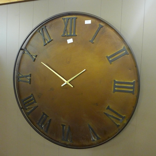 1394 - A large metal station clock