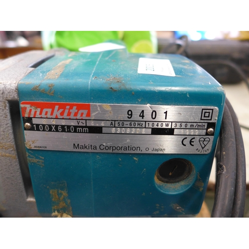 2005 - Makita 240v 100 x 610mm belt sander