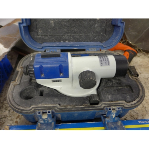 2028 - NG24 optical level and Kinzo 7.2v  drill