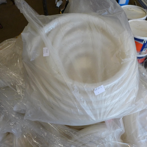 2112 - Approx 250m of mixed gauge nylon embedded clear pressure hose (roughly 30 lengths, sorted and separa... 