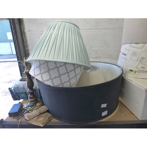 2139 - Approx 10 unused, contemporary lamp shades