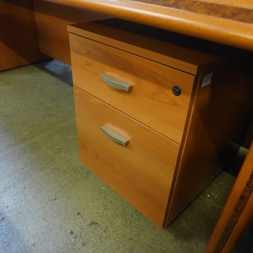 1575 - A wood effect desk, small locking chest and TV/media unit