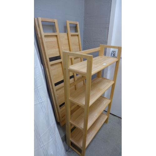 1615 - A pair of folding bookcases